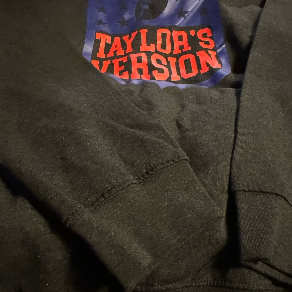 Women’s hoodie